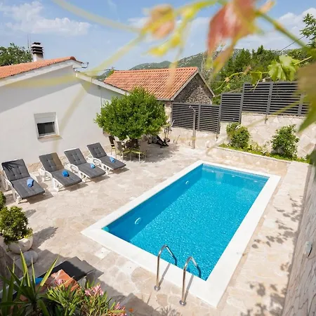 Casa vacanze Amazing In Desne